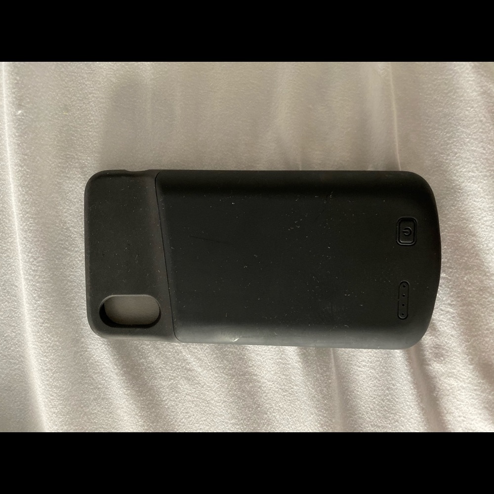 iPhone XS battery case